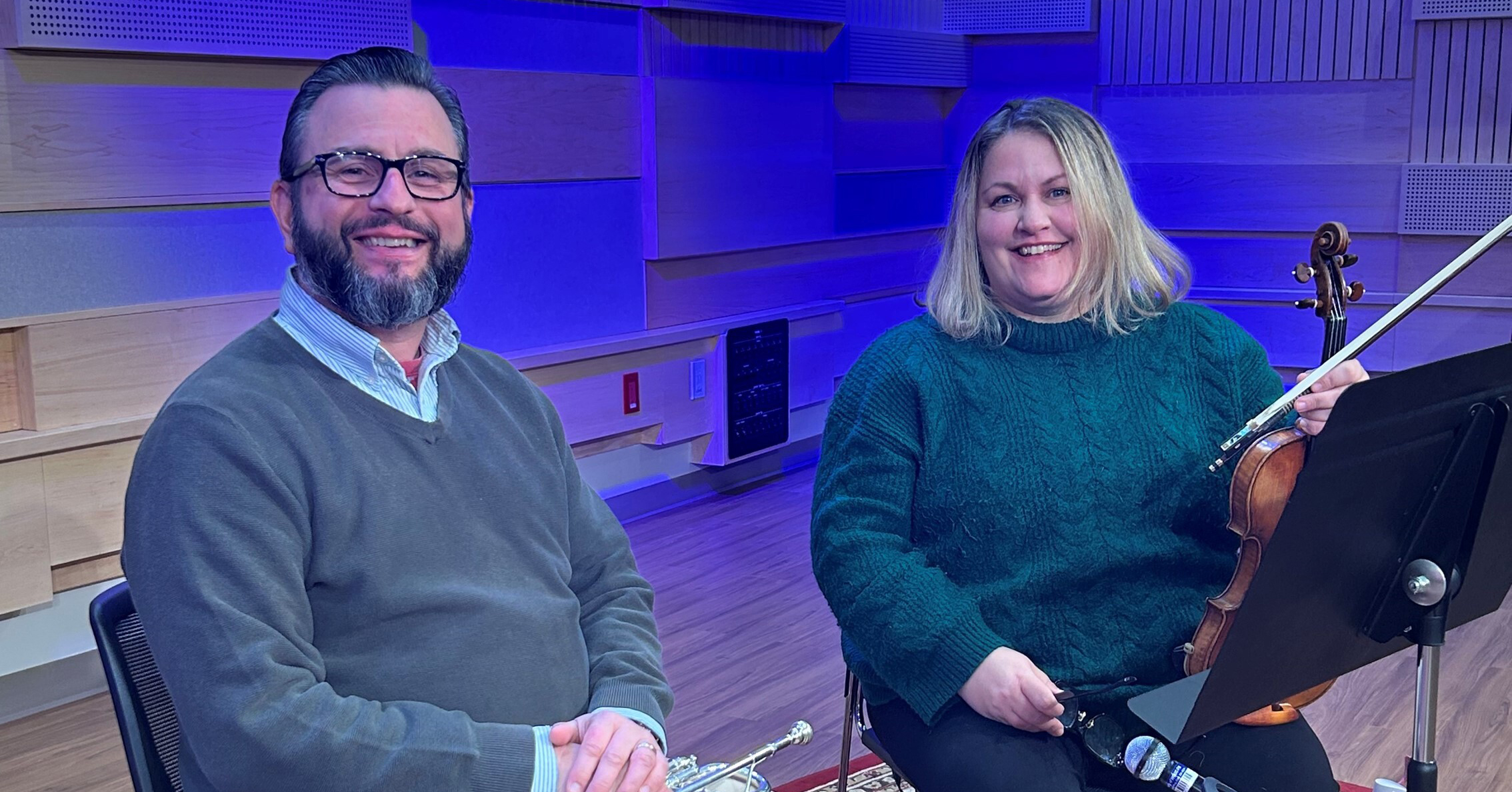 CSO’s Chris Kiradjieff and his wife, Amy, perform “Hark! The Herald Angels Sing”